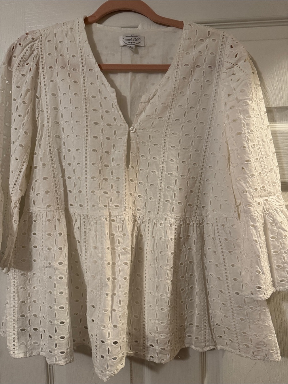 Mud Pie Cream Eyelet Peplum V-Neck Blouse